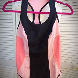 Lululemon pink tank top